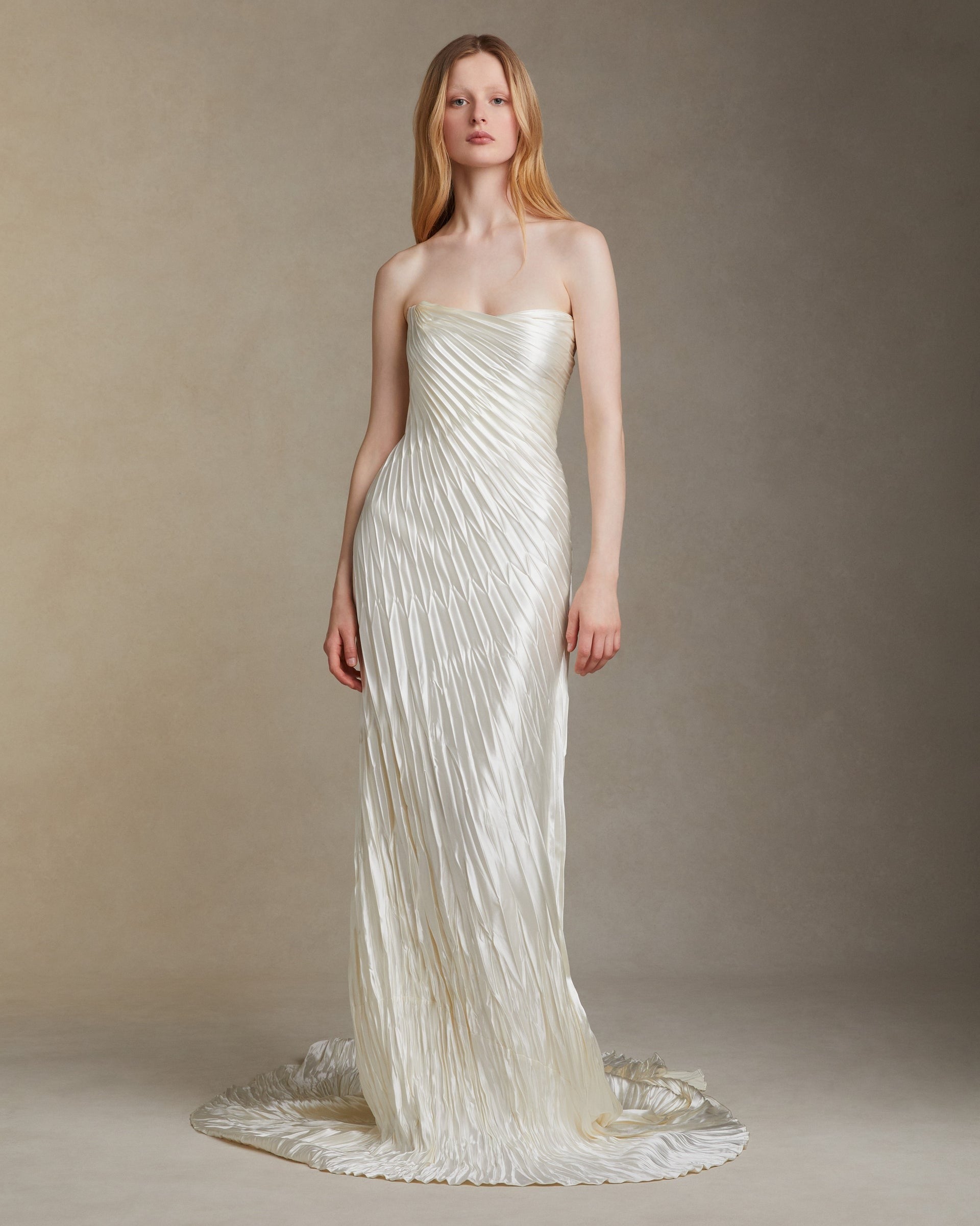 Danielle Frankel Marina Morrison - Luxury Bridal Shop Danielle Frankel Marina Morrison - Luxury Bridal Shop